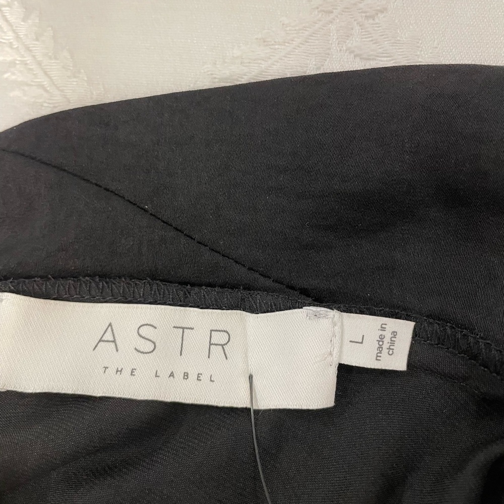 Astr Black Blouse Size Large - Picture 9 of 9